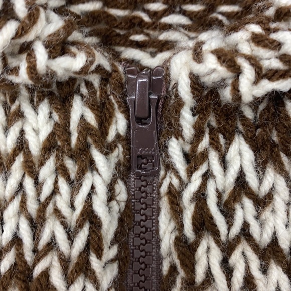 CHUNKY Cowichan Style Zip Up Sweater/Jacket Size Medium - Picture 12 of 12